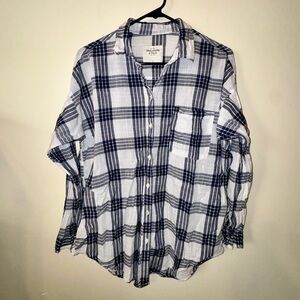 Abercrombie & Fitch Blue and White Plaid Lightweight 100% Cotton Shirt